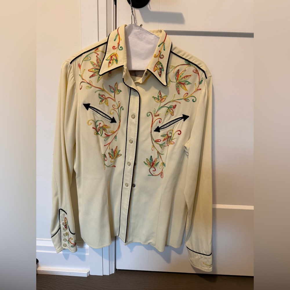 Vintage Cream Embroidered Western Shirt Jacket